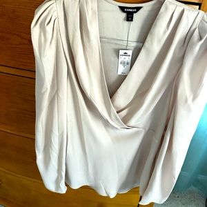 EXPRESS NWT XS women’s drape front blouse, pleated shoulders, dressy, satiny